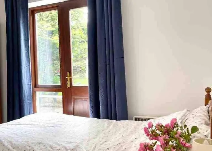 Fionas Thatched Eile Tatil Evi *