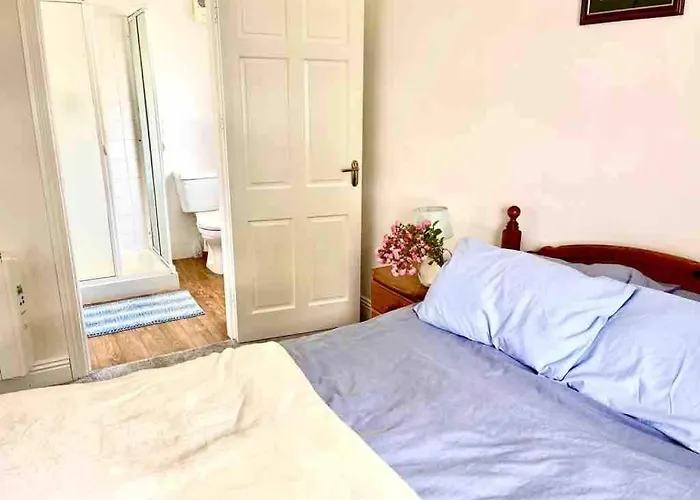 Fionas Thatched Eile Tatil Evi